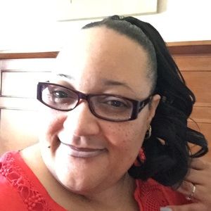 Meet your Posher, Telyce